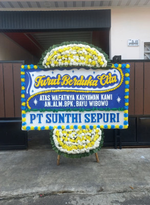 Papan Bunga Duka di Nusaherang